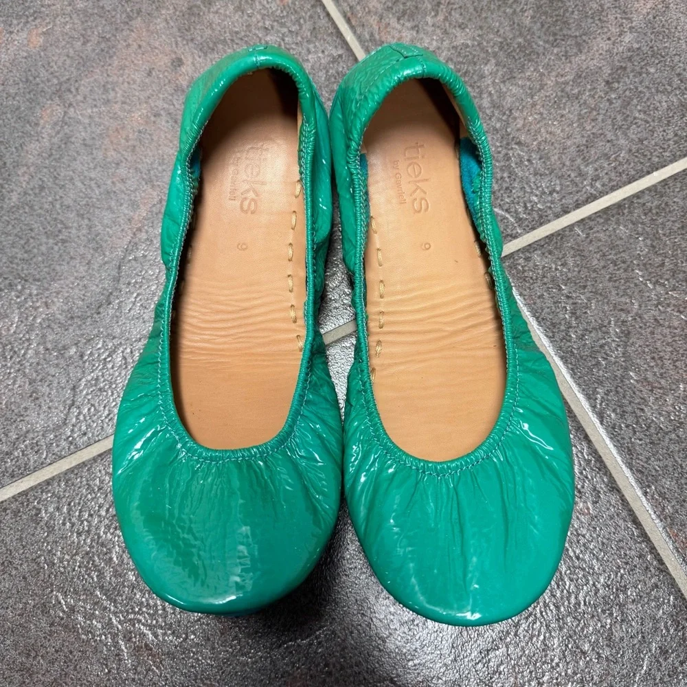 Tieks Slip On Patent Leather Round Toe Ballerina Flats Teal Blue 9